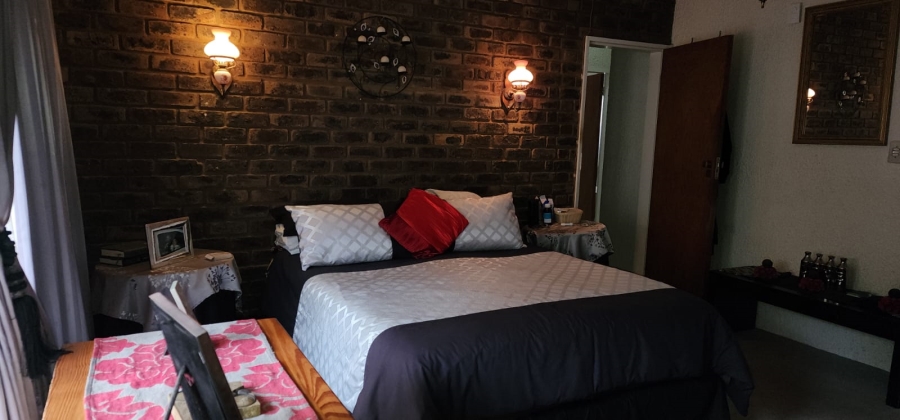 4 Bedroom Property for Sale in Stilfontein Ext 4 North West